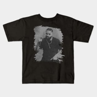 Drake // Retro poster Kids T-Shirt